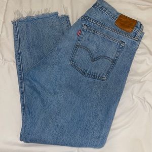 Levi wedgie straight jeans